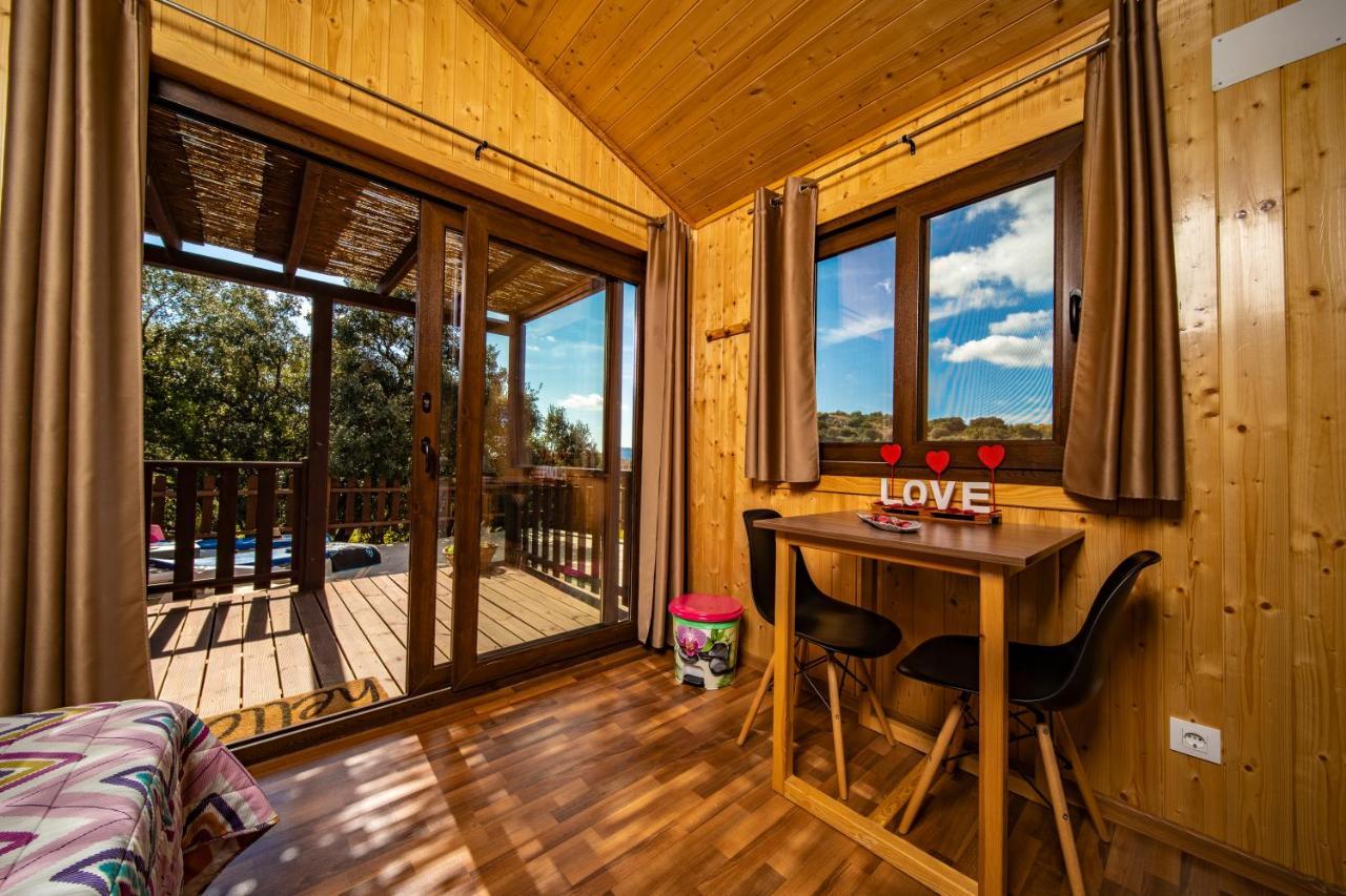 Camping Bungalow Serra De Prades Resort Vilanova de Prades Luaran gambar
